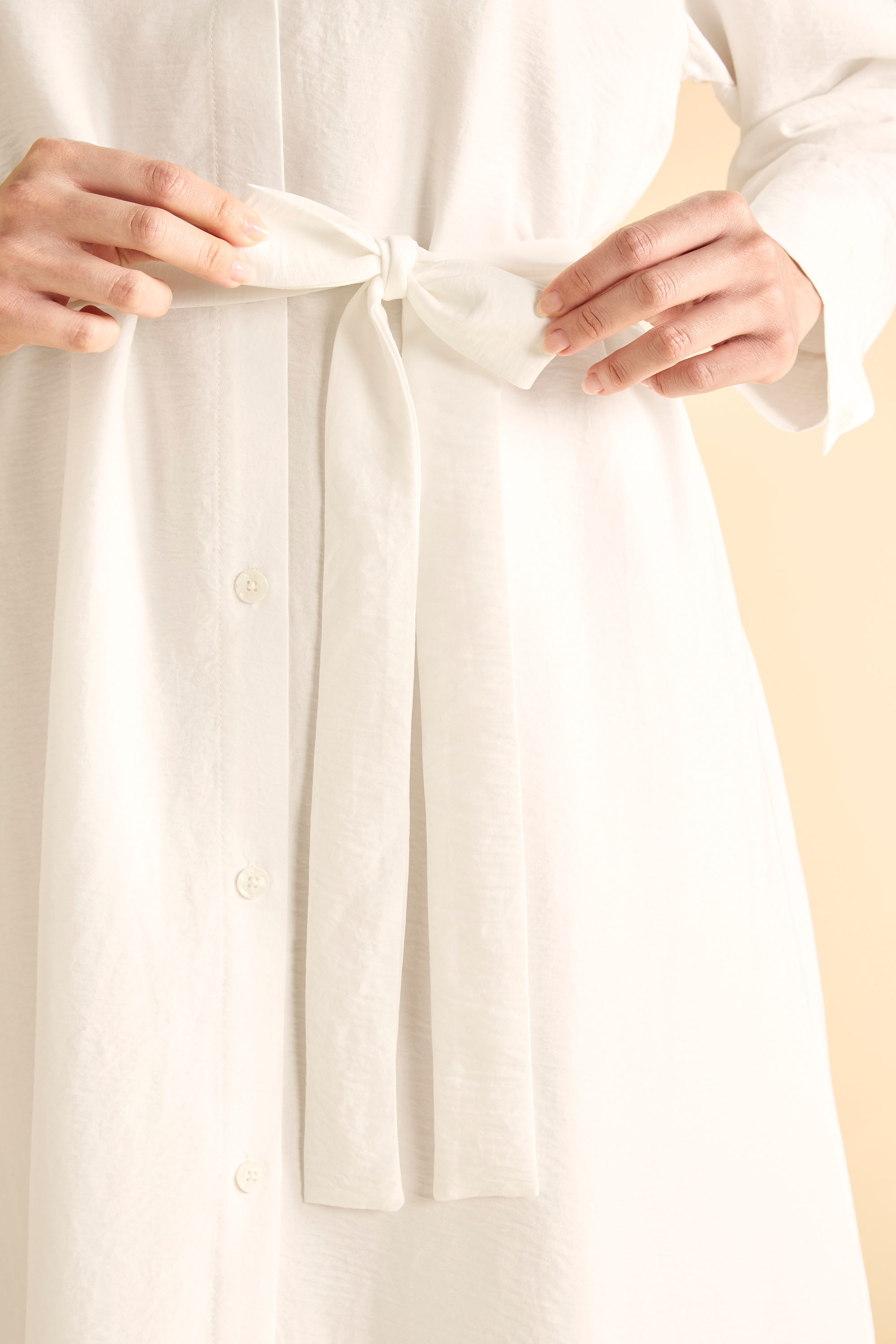 فستان طويل بأزرار مع حزام product image 5