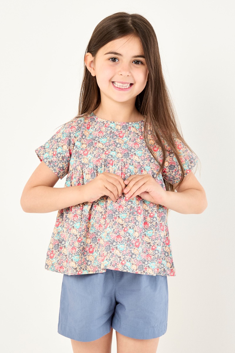 Girls Short and Floral Top Set product image 1