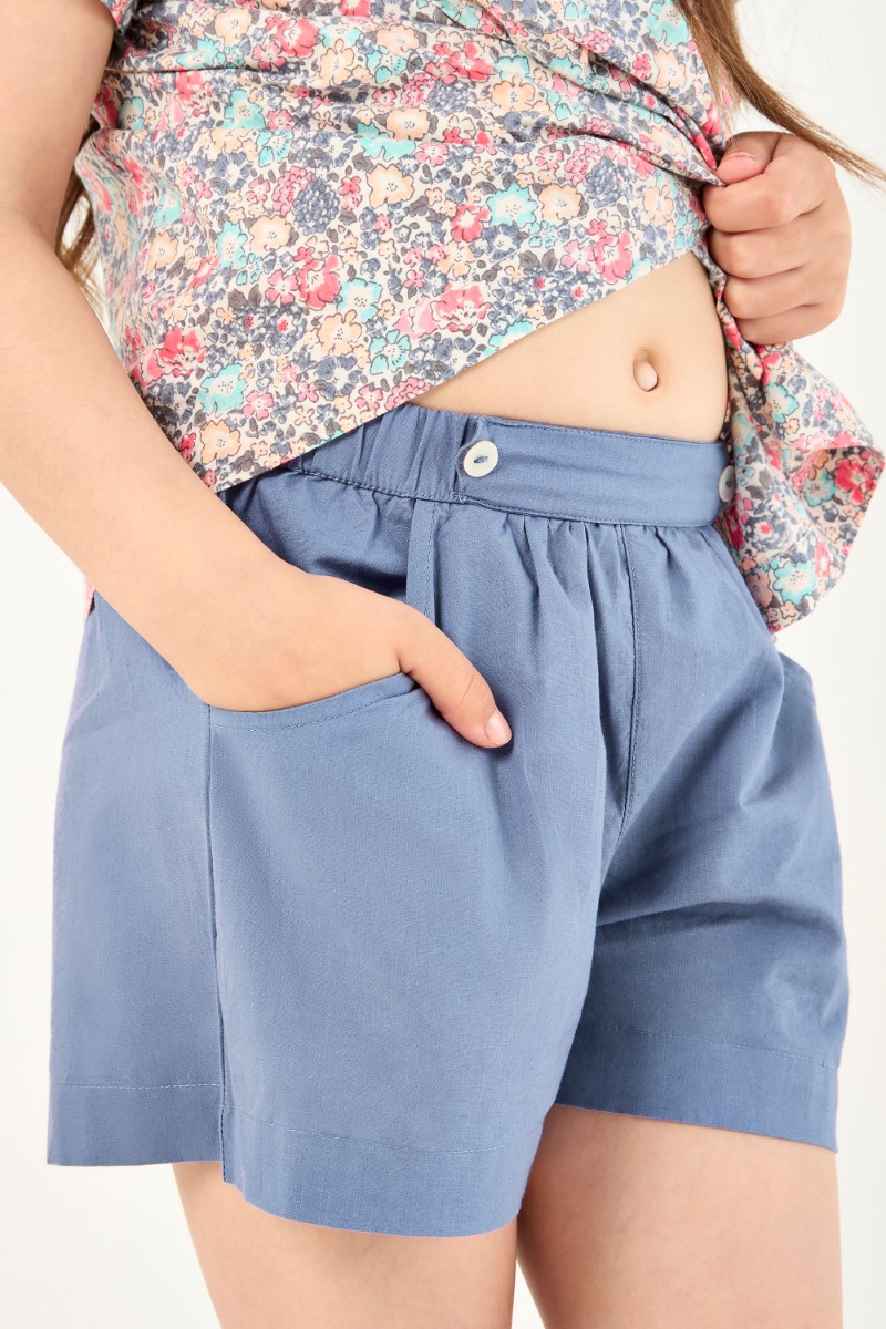 Girls Short and Floral Top Set product image 4