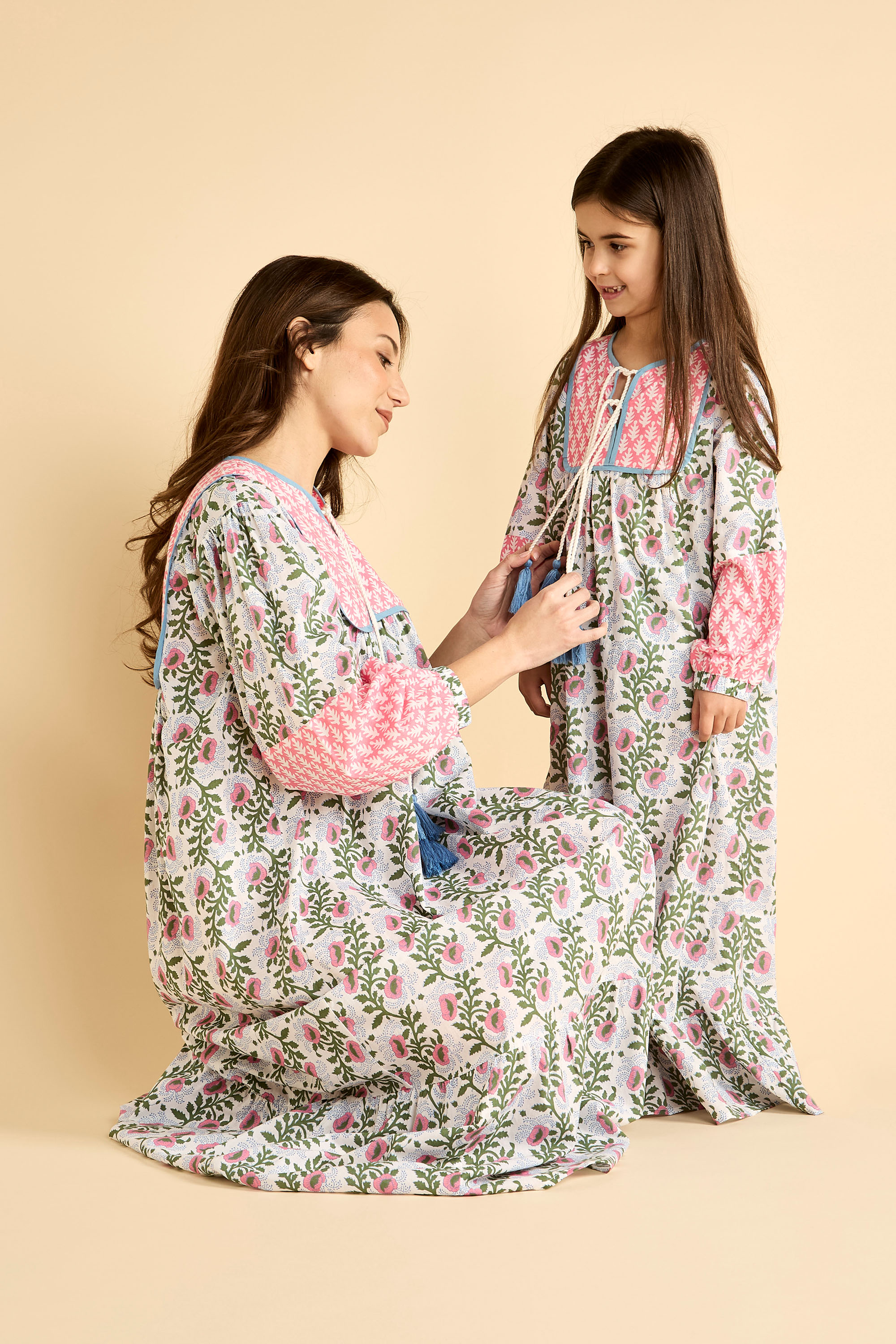 Wide-Cut Kaftan with Tassels product image 6