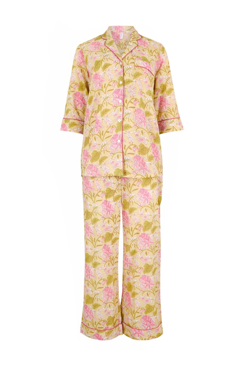 Floral Pyjama Set with a Bag in Yellow product image 7