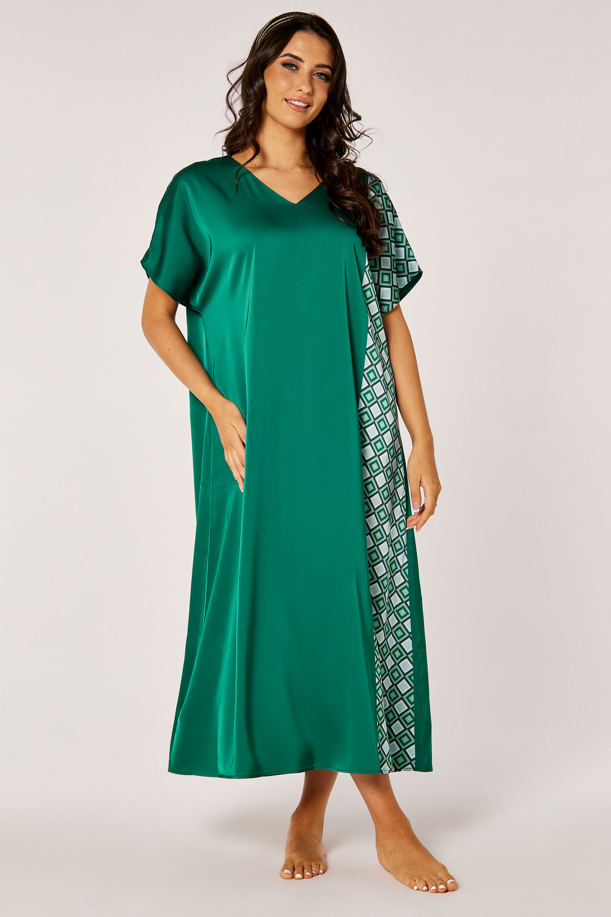 Printed Side Panel Satin Kaftan product image 2